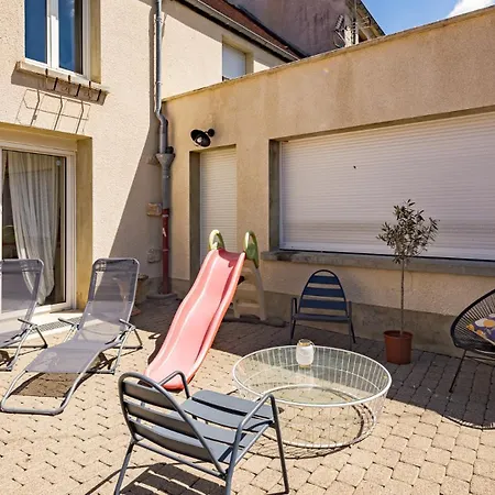 Des Lilas - Champagne & - 6 Pers *